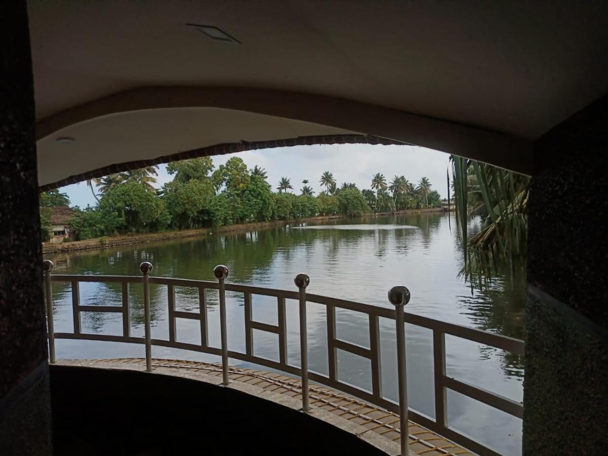 Beach Paradise Day Cruise Houseboat Alappuzha Luaran gambar