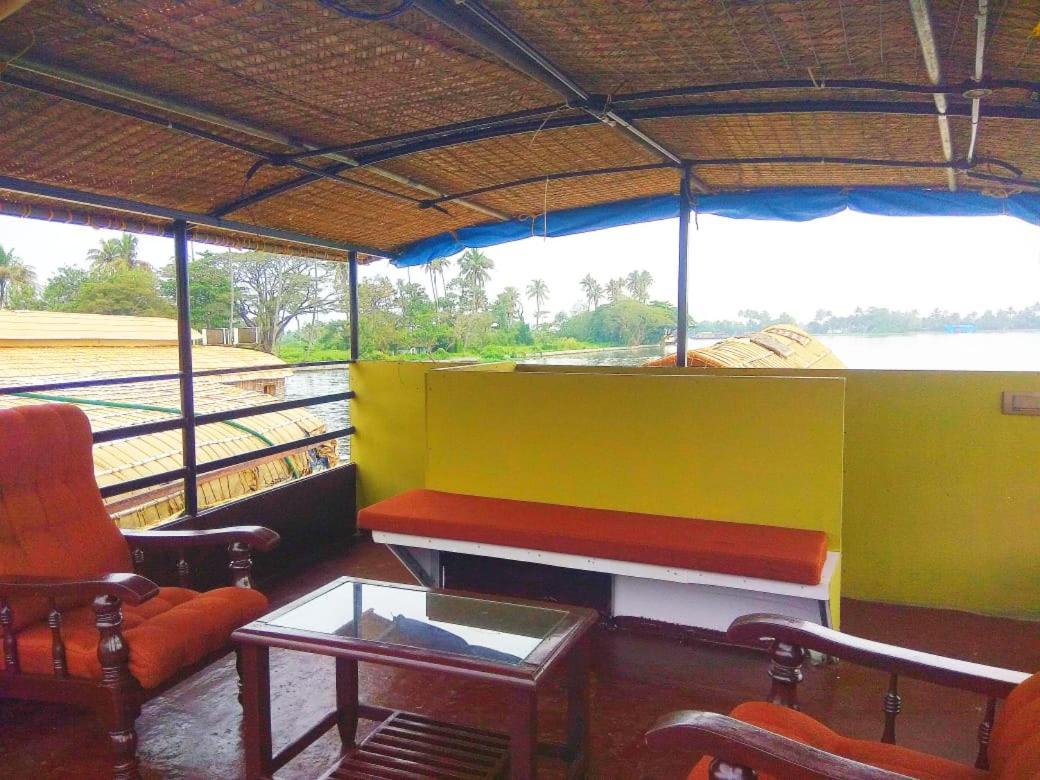 Beach Paradise Day Cruise Houseboat Alappuzha Luaran gambar