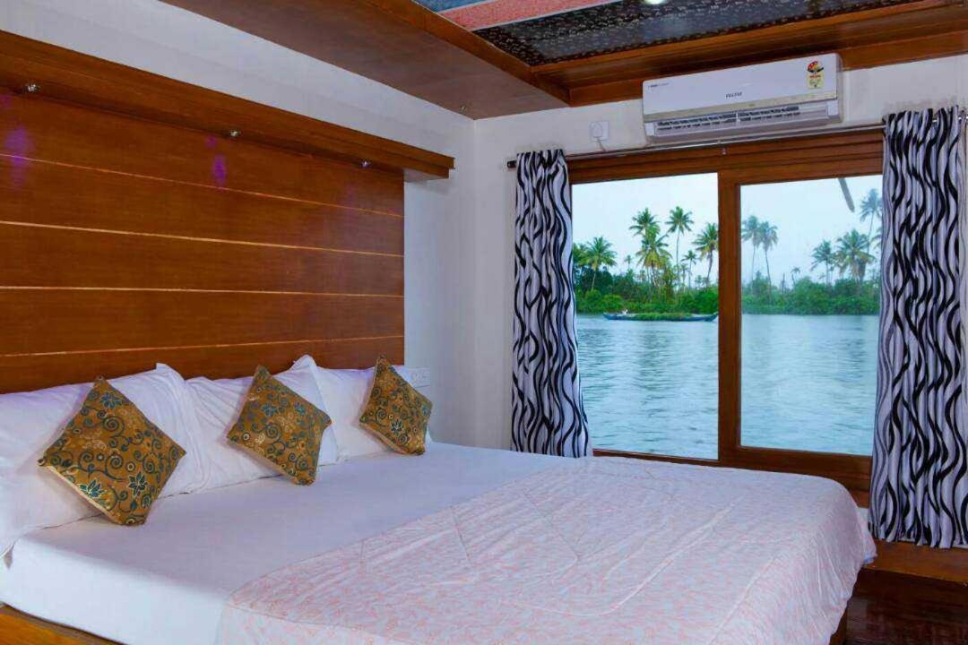 Beach Paradise Day Cruise Houseboat Alappuzha Luaran gambar