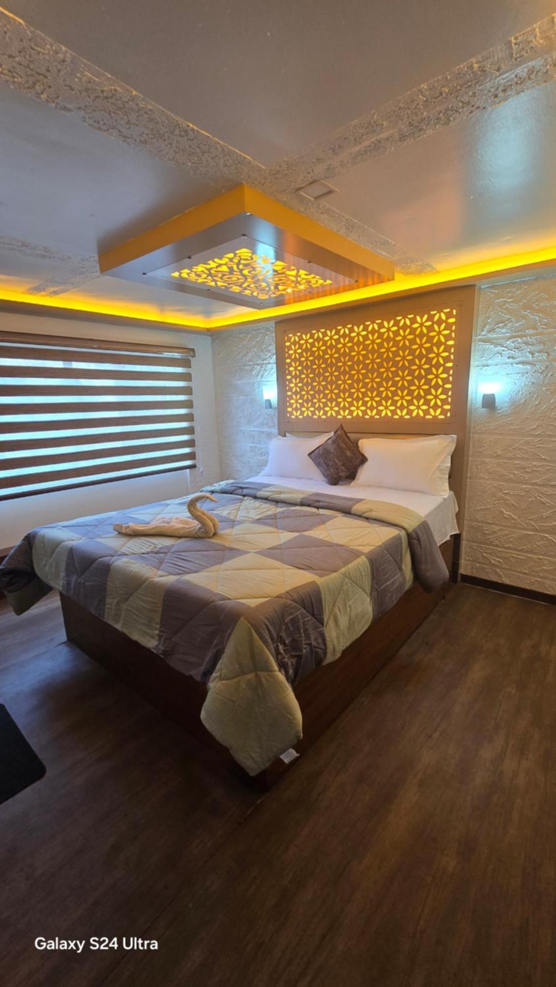 Beach Paradise Day Cruise Houseboat Alappuzha Luaran gambar